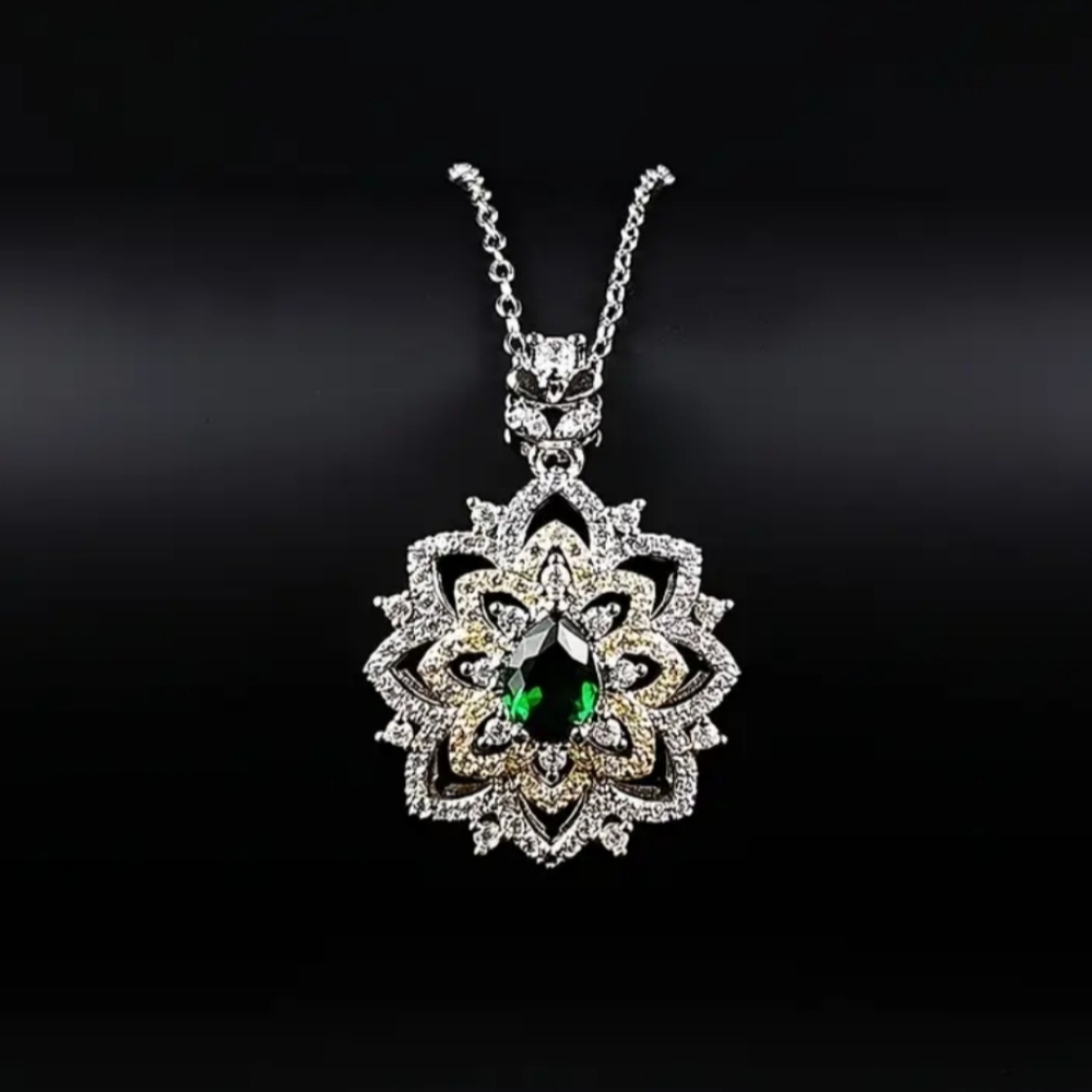 White Gold Emerald And White Sapphire Necklace